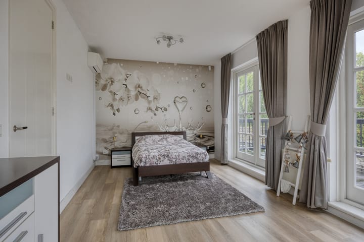 Foto 23 van Hoge Zeedijk 54