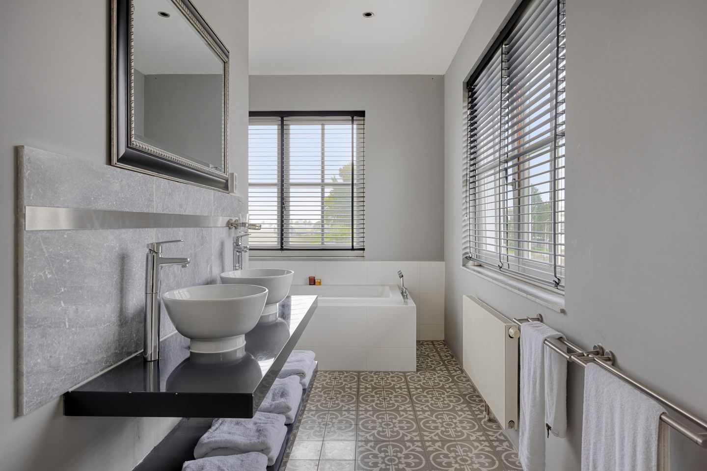 Foto 29 van Hoge Zeedijk 54