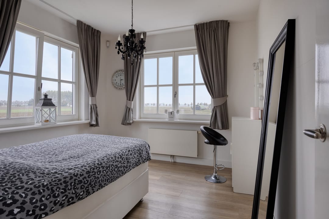 Foto 32 van Hoge Zeedijk 54