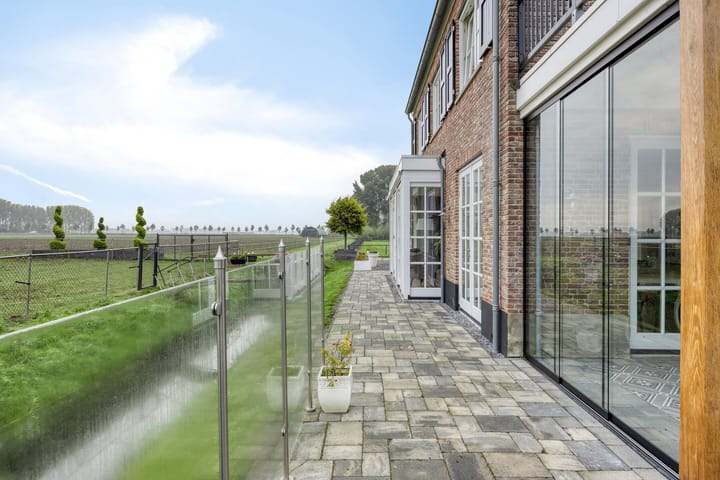 Foto 37 van Hoge Zeedijk 54