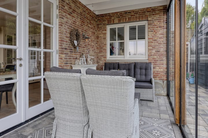 Foto 38 van Hoge Zeedijk 54