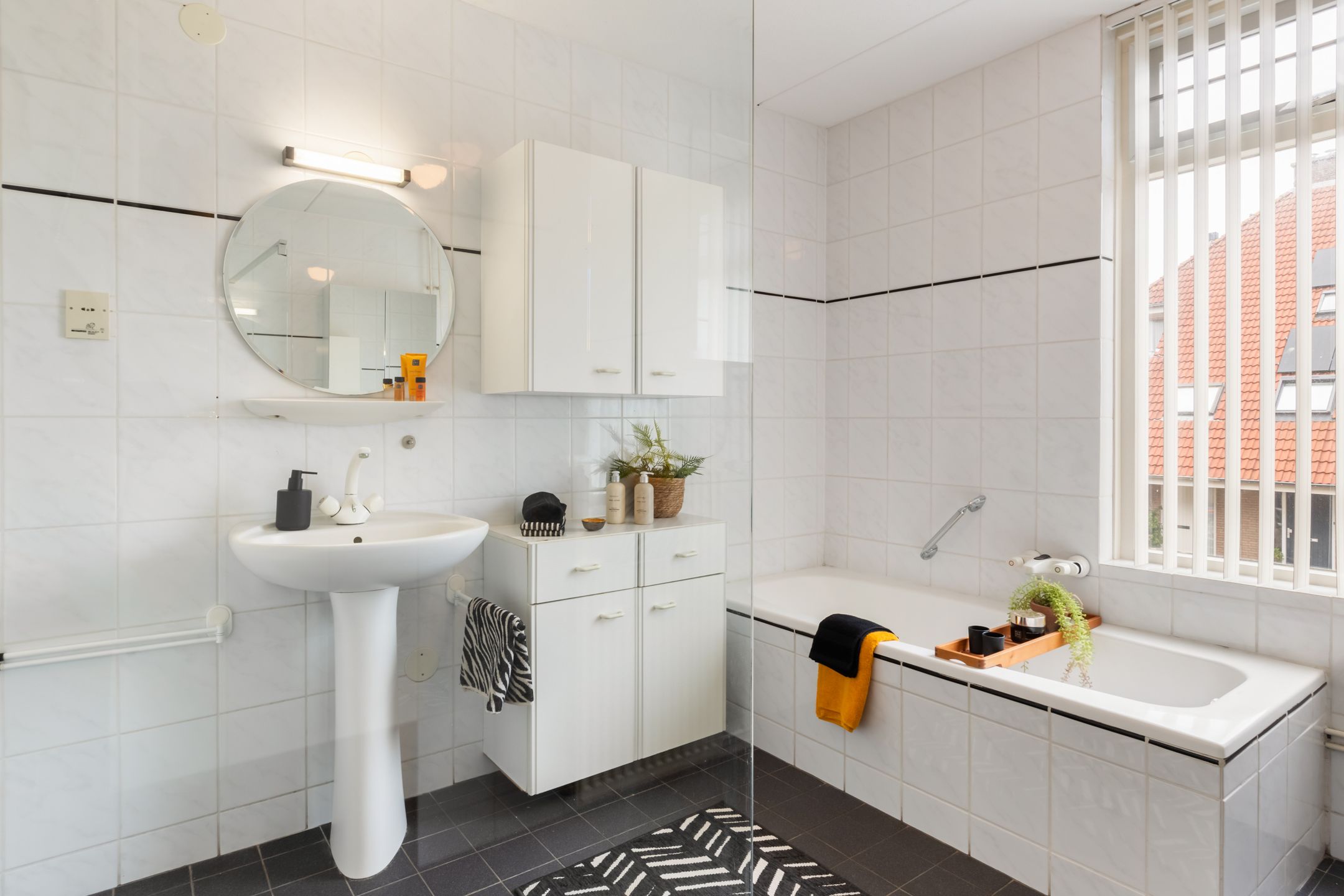 Foto 6 van Bronmos 25