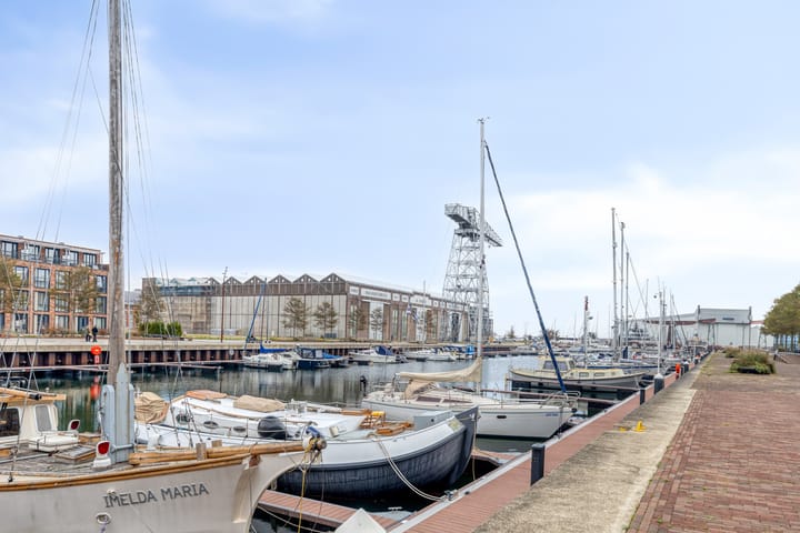 Photo 23 of Wilhelminastraat 16