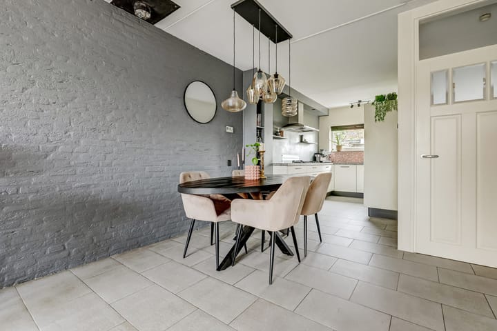 Photo 13 of Burgemeester Raijmakerslaan 107