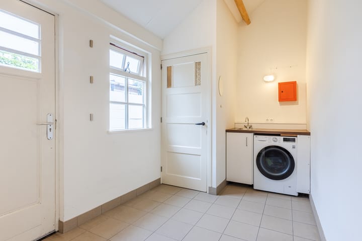 Foto 13 van Veldhovenring 5