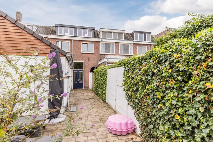 Foto 36 van Veldhovenring 5