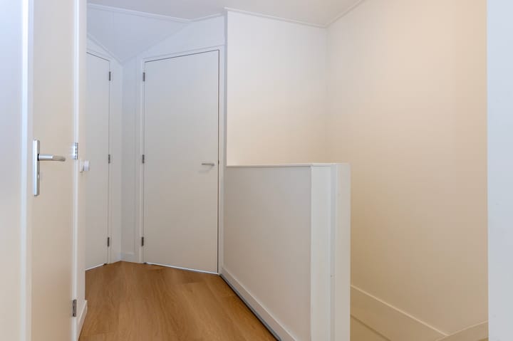 Foto 28 van Bartus Warnersweg 2-D