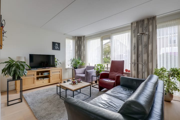 Foto 3 van Esdoornhof 3