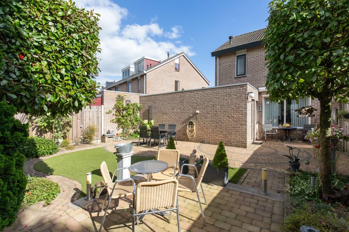 Foto 31 van Esdoornhof 3