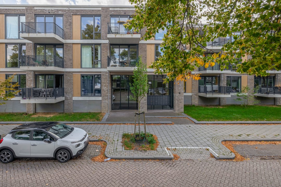 Photo 8 of Otterstraat 25