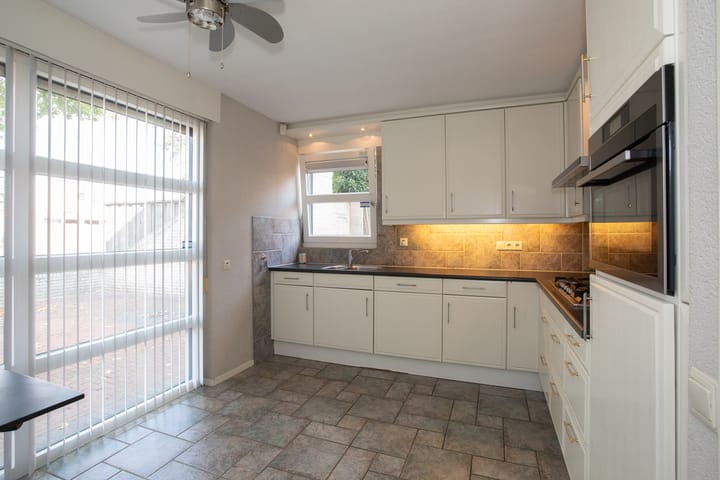 Photo 9 of De Plevier 63