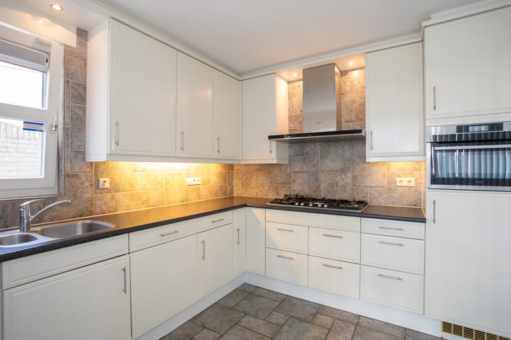 Photo 10 of De Plevier 63