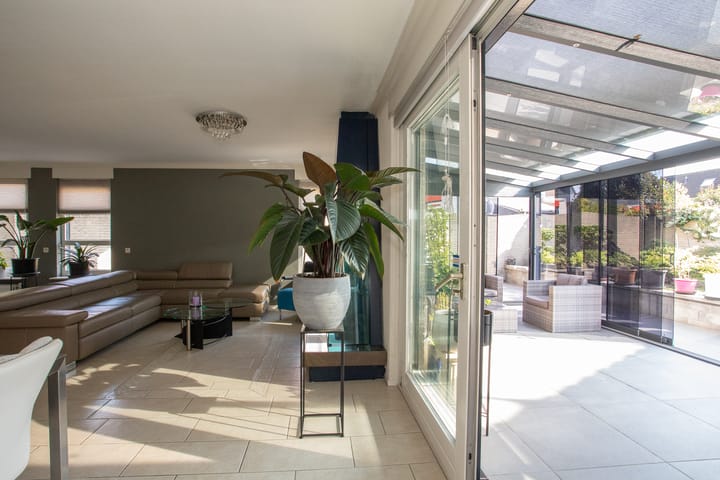 Photo 3 of De Plevier 63