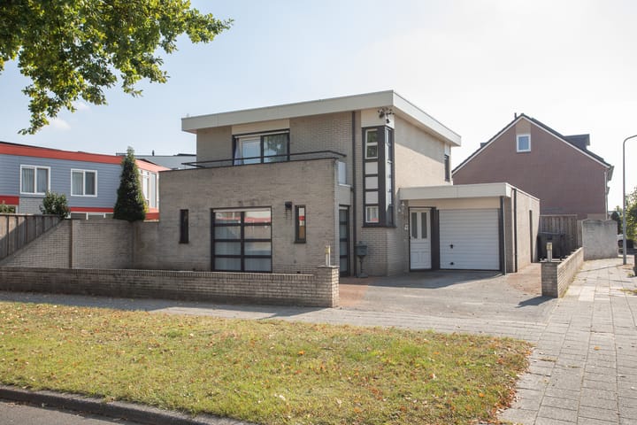 Photo 37 of De Plevier 63