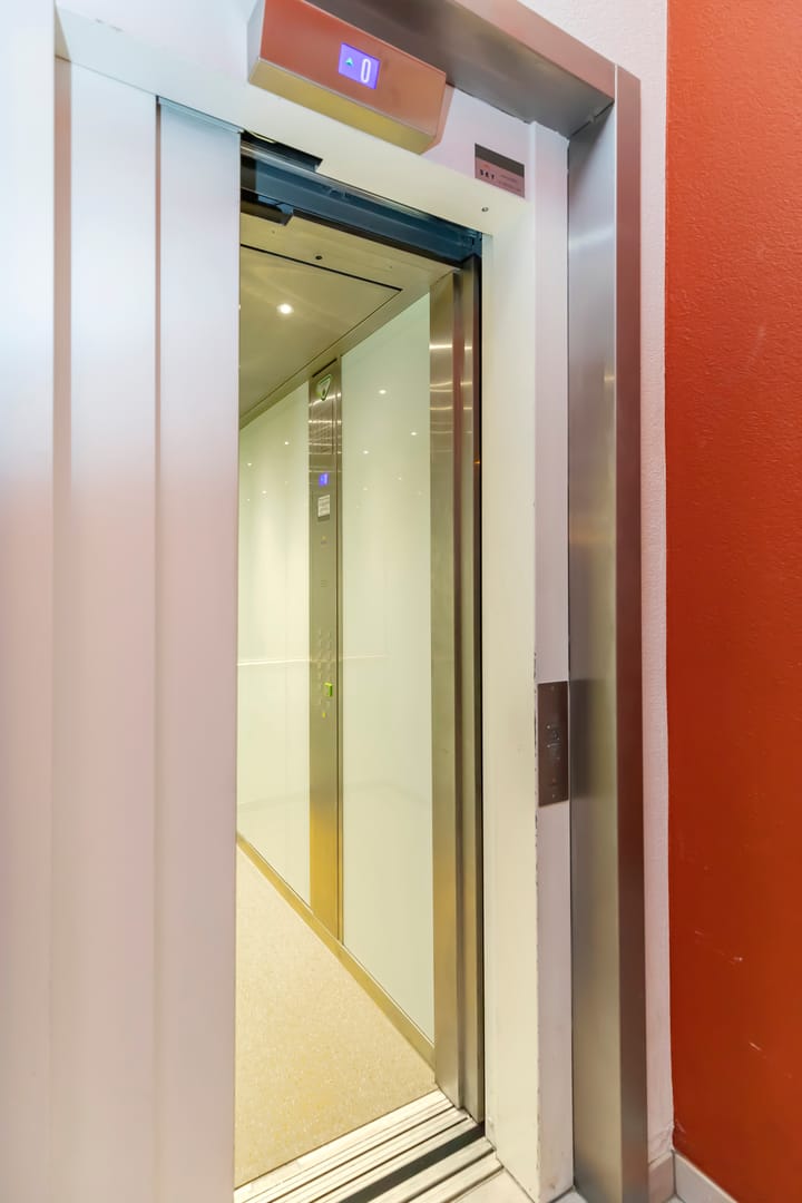 Foto 48 van Westerdoksdijk 345