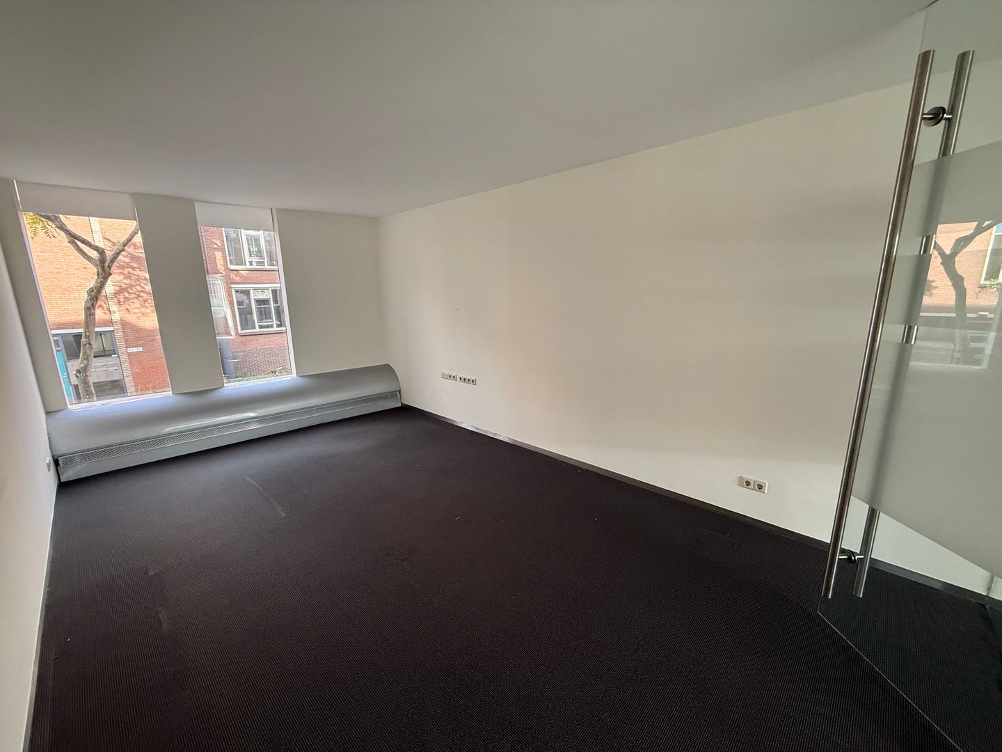 View photo 4 of Bloemkwekersstraat 72-A