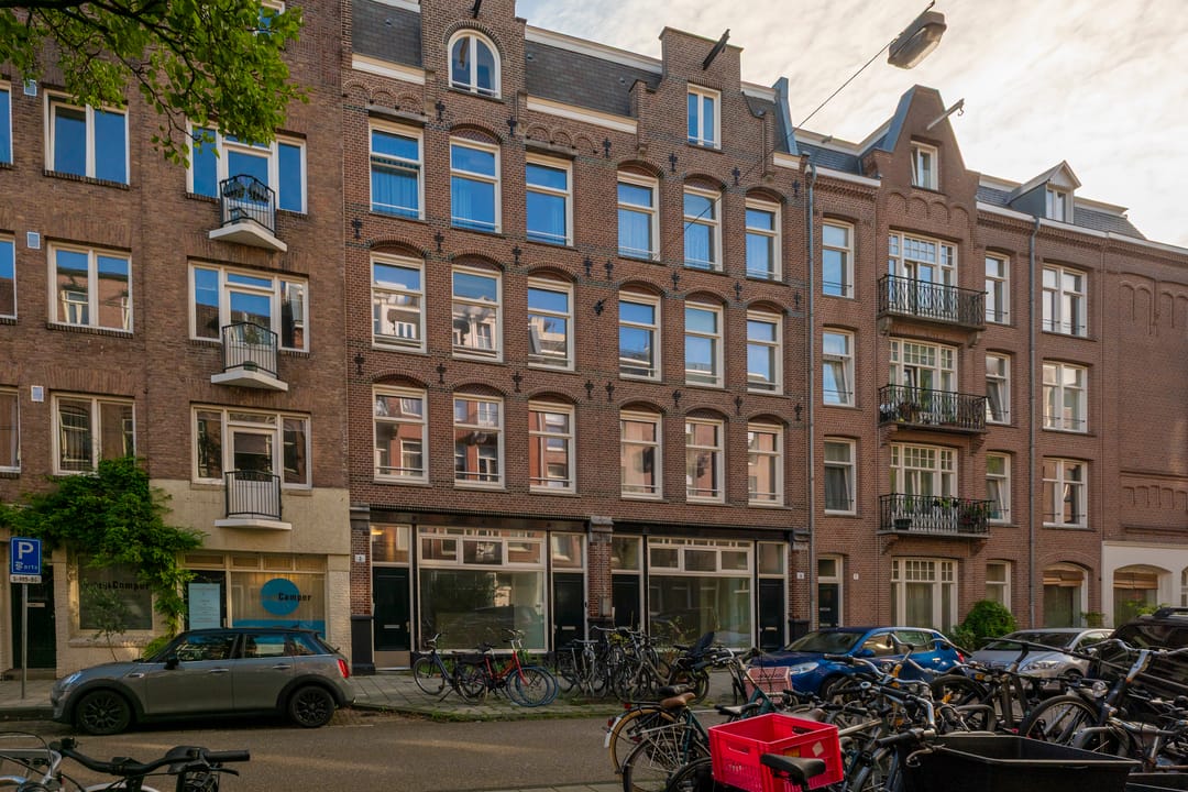 Photo 22 of Camperstraat 3-H