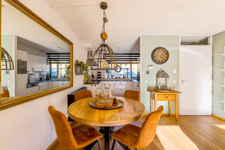 Foto 8 van Radiostraat 6-D