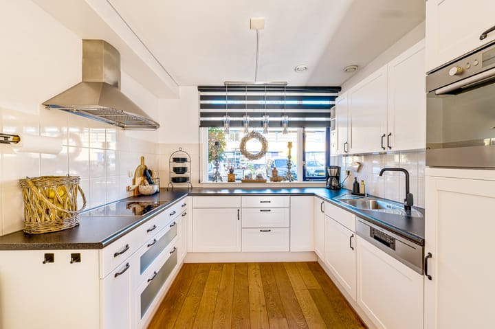 Foto 10 van Radiostraat 6-D