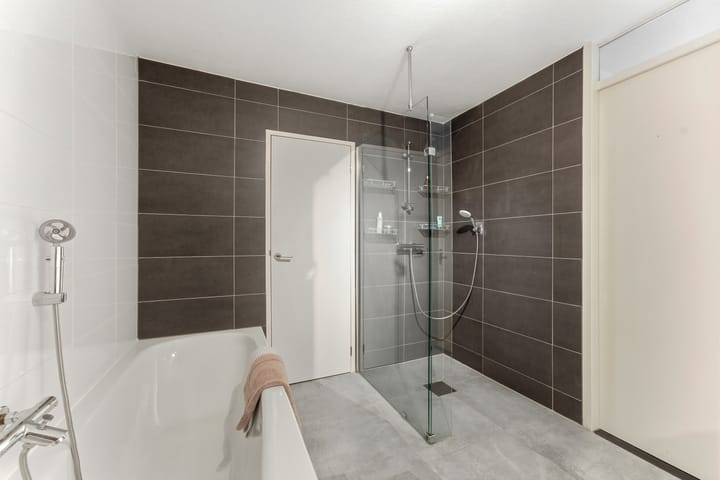 Foto 35 van Wijnbrugstraat 303