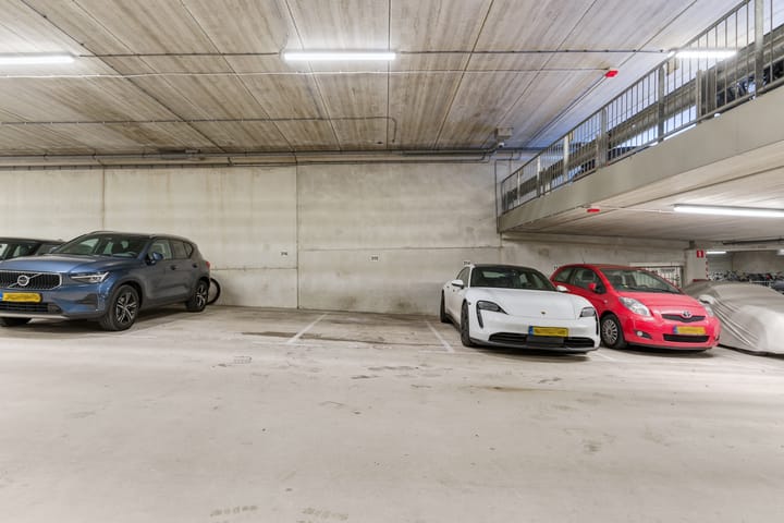 Foto 38 van Wijnbrugstraat 303