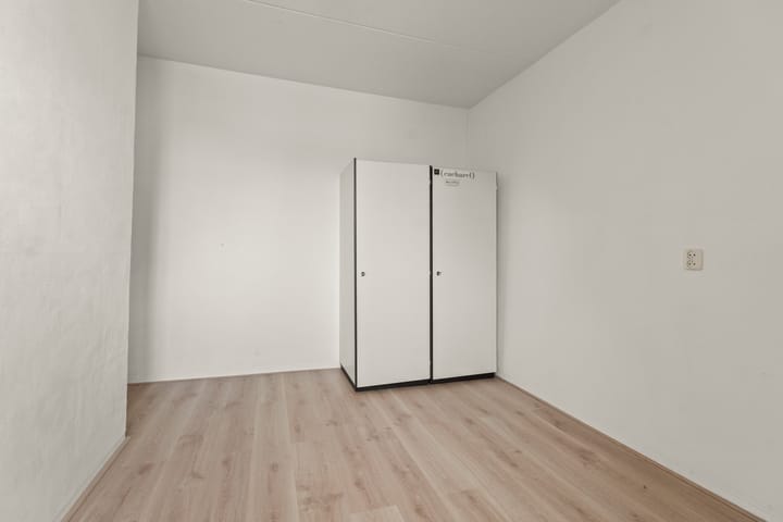 Photo 19 of Bastion 7