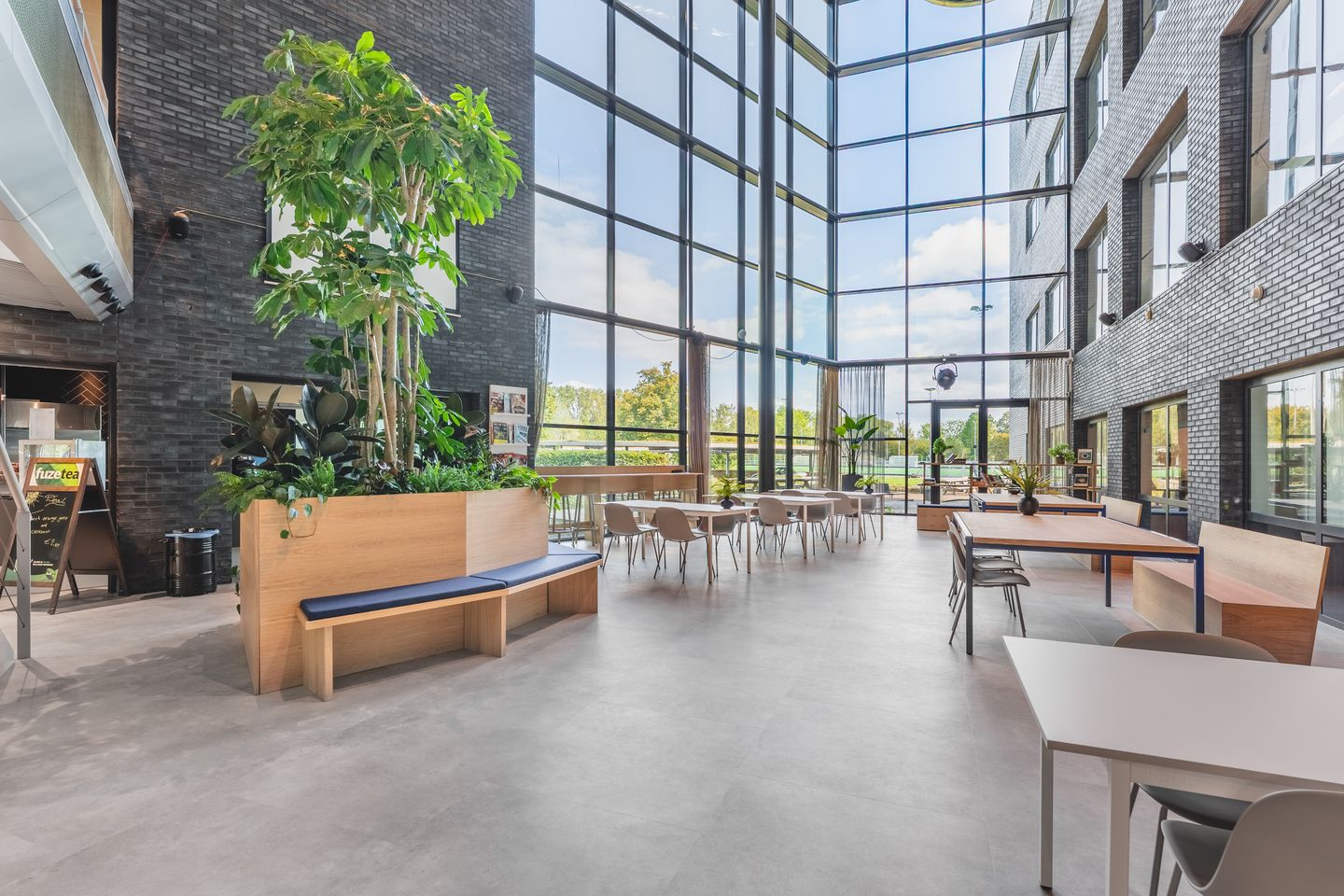 Bekijk foto 3 van Prof. W.H. Keesomlaan 12