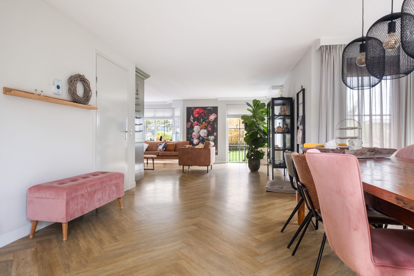 Foto 10 van Strick van Linschotenstraat 92