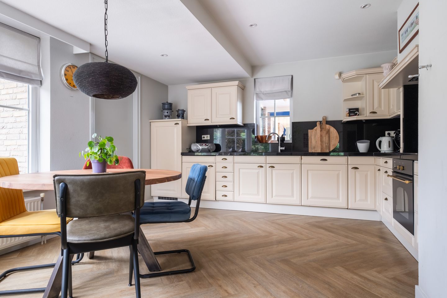 Foto 20 van Strick van Linschotenstraat 92