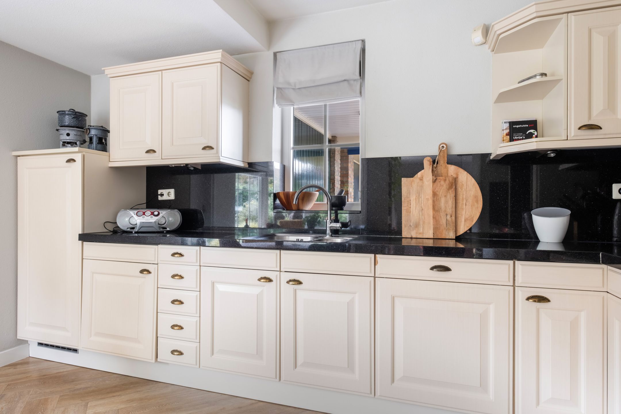 Foto 21 van Strick van Linschotenstraat 92