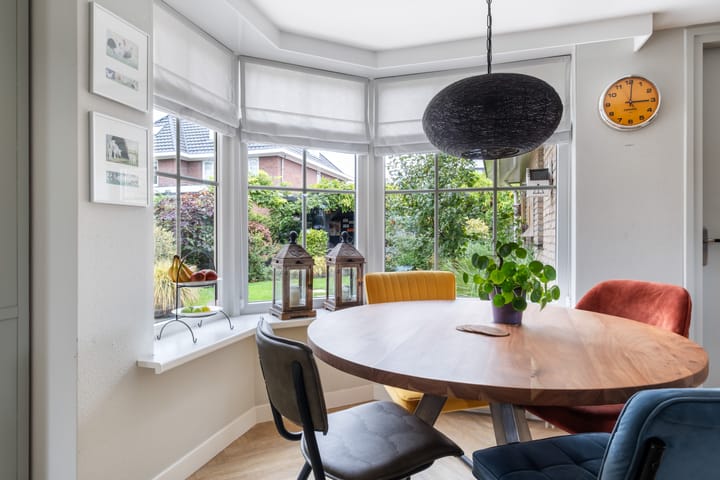 Foto 23 van Strick van Linschotenstraat 92