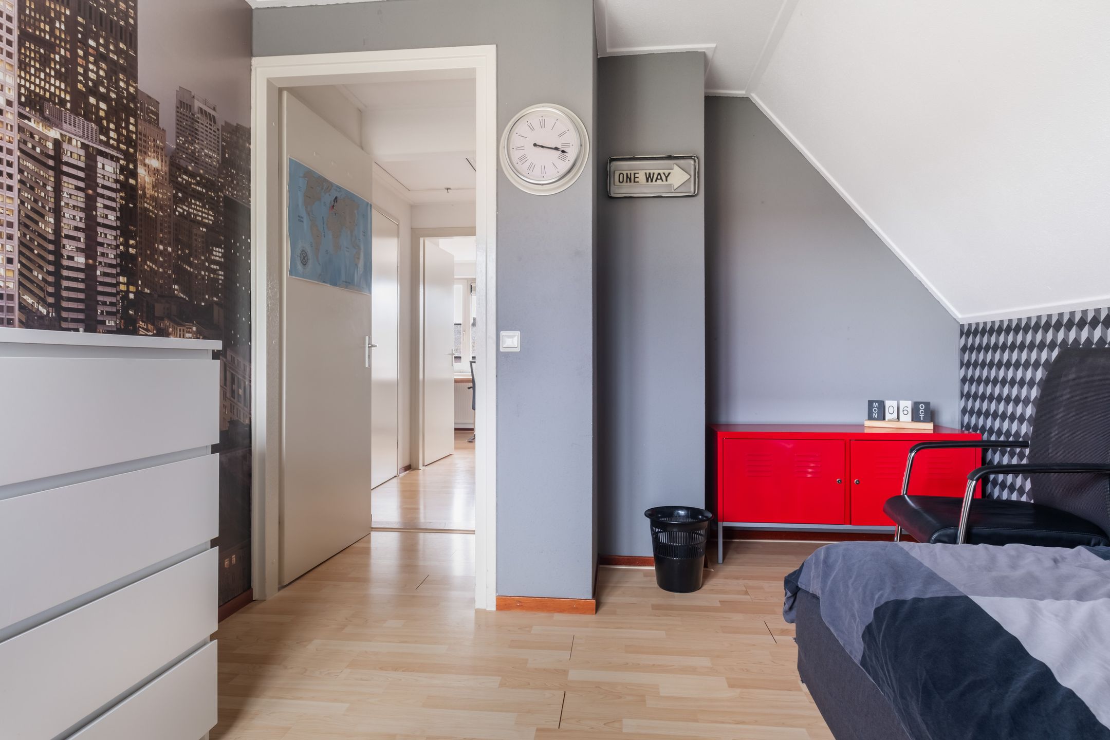 Foto 27 van Strick van Linschotenstraat 92