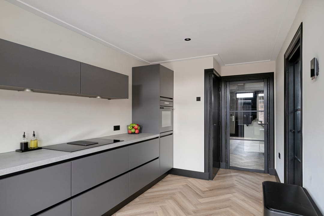 Photo 11 of Reestraat 19