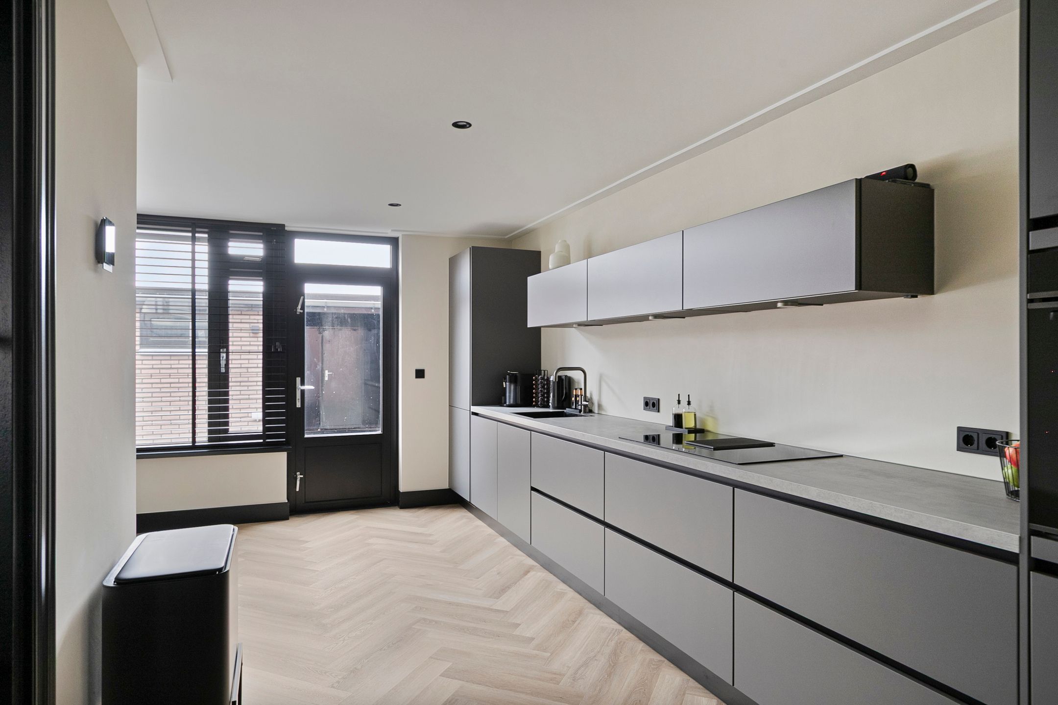 Photo 15 of Reestraat 19