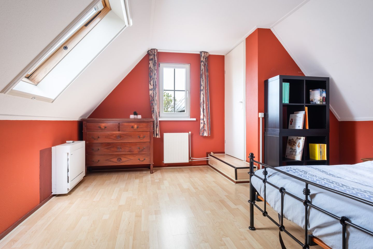 Foto 34 van Strick van Linschotenstraat 92