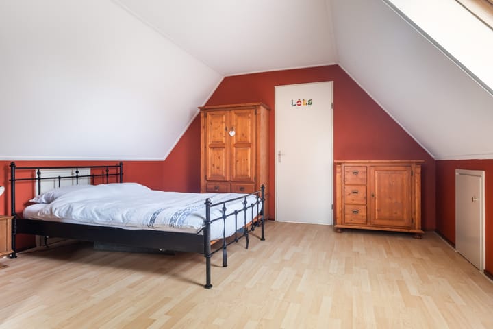 Foto 35 van Strick van Linschotenstraat 92