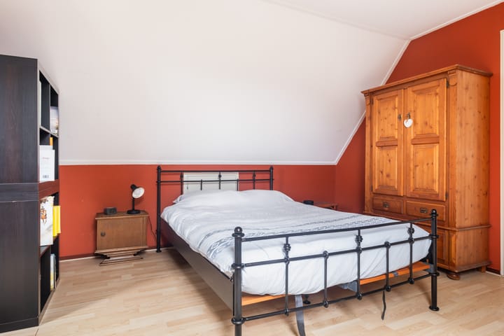 Foto 36 van Strick van Linschotenstraat 92