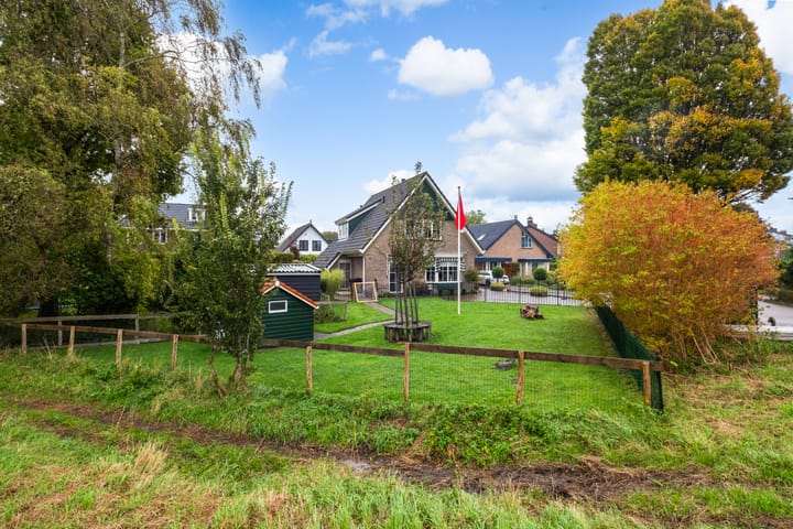 Foto 48 van Strick van Linschotenstraat 92