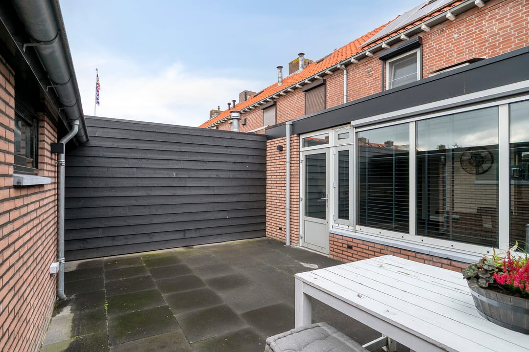 Photo 31 of Reestraat 19