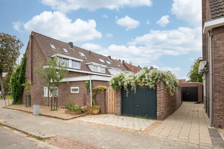 Photo 2 of Nachtegaalstraat 50