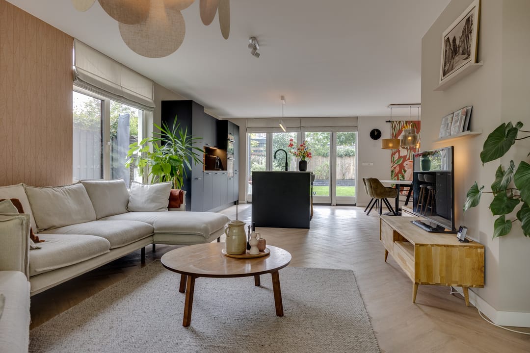 Foto 16 van Gijsbrecht van Nijenrodestraat 18