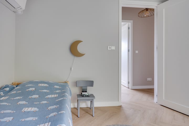 Foto 32 van Gijsbrecht van Nijenrodestraat 18