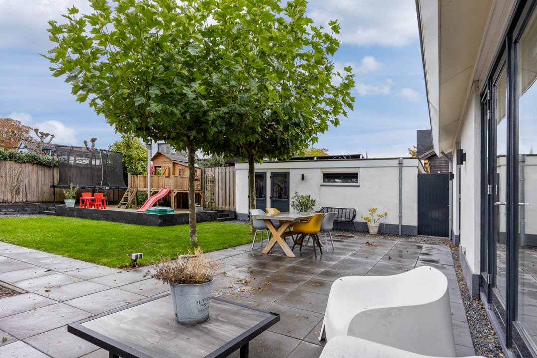 Foto 37 van Gijsbrecht van Nijenrodestraat 18