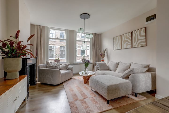 Foto 2 van Agnietenstraat 53