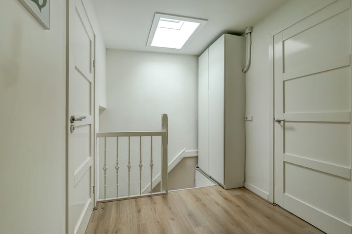 Foto 24 van Agnietenstraat 53