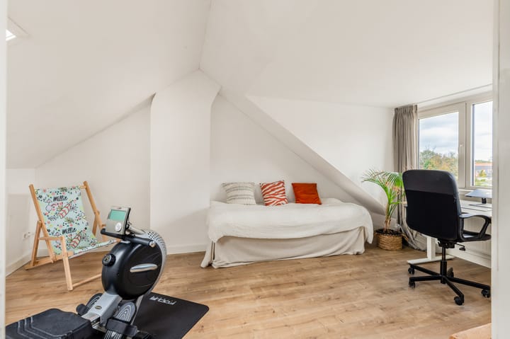 Foto 46 van Jacob Rensdorpstraat 18