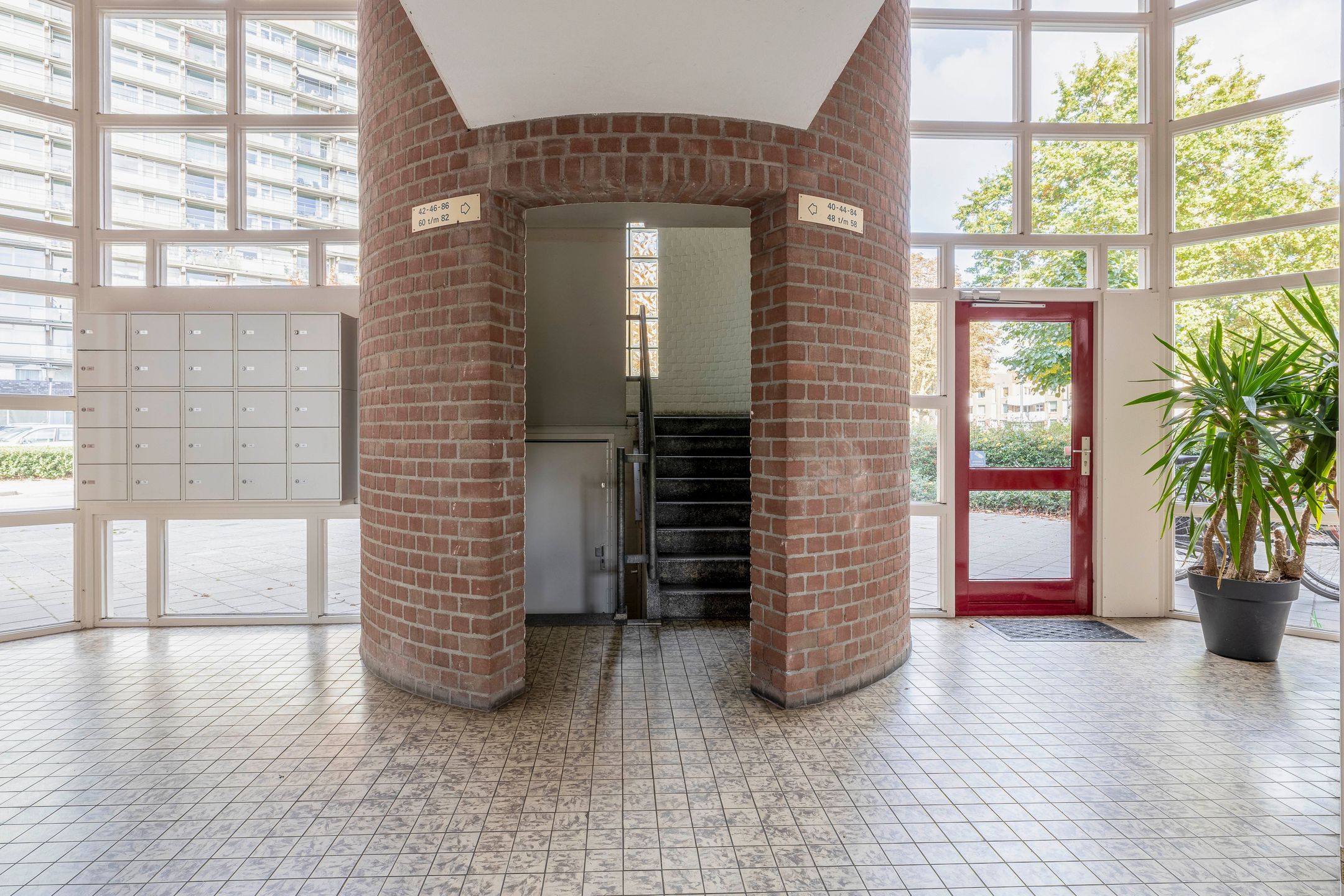 Photo 9 of Zuidende 64