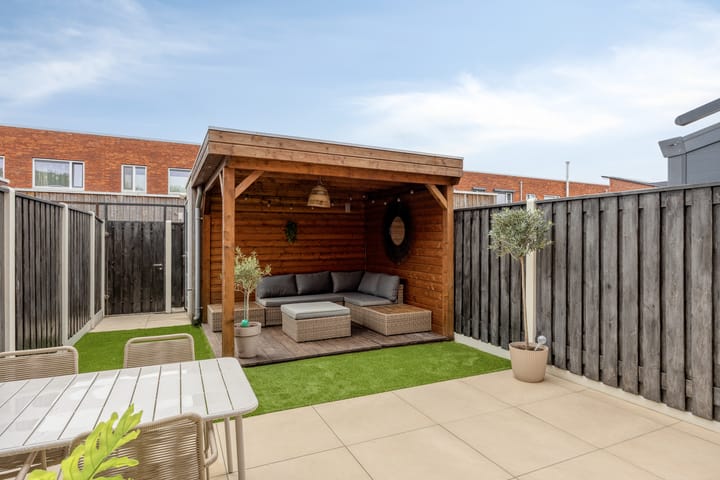 Photo 3 of Van der Willigenstraat 9