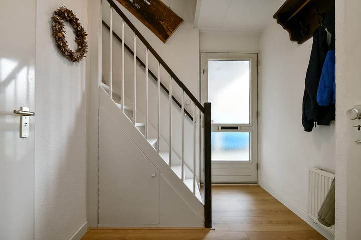 Photo 15 of Willem Alexanderstraat 21