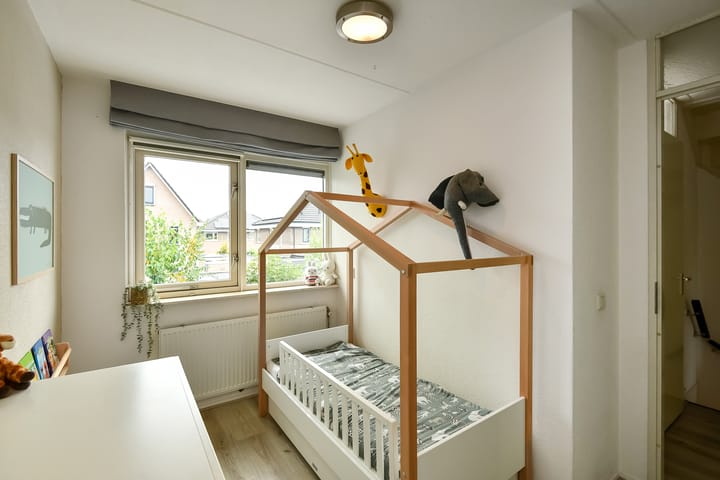 Photo 22 of Willem Alexanderstraat 21